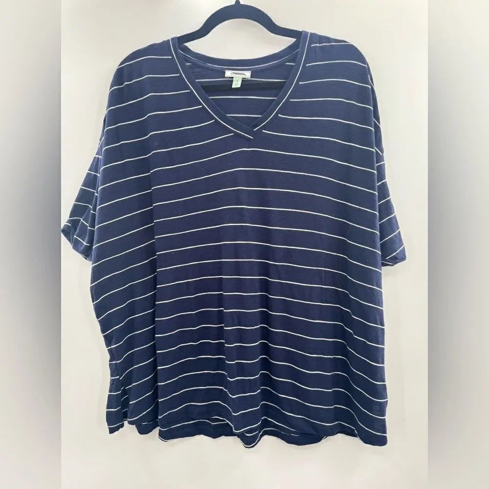 3/$20 Susina Oversize Blue/White Strips Tee size small